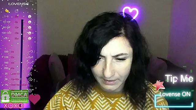 Muse kitty jenia online show from 11-18-25, 06:23