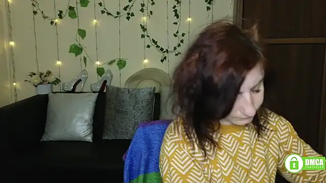 Muse kitty jenia online show from 03-09-26, 06:23