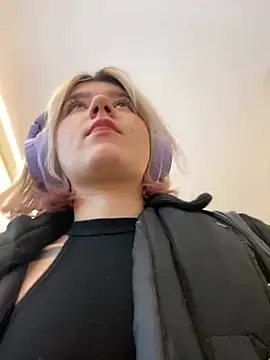 Baby  Naughty online show from 12-22-24, 12:16