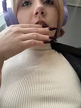 Baby  Naughty online show from 01-11-25, 12:18