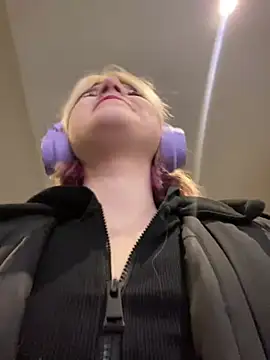 Baby  Naughty online show from 01-24-25, 08:13