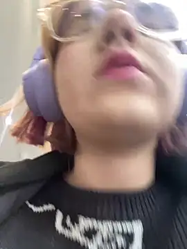 Baby  Naughty online show from 02-18-25, 08:16