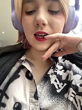 Baby  Naughty online show from 02-25-25, 08:14