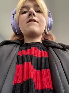 Baby  Naughty online show from 03-19-25, 08:12