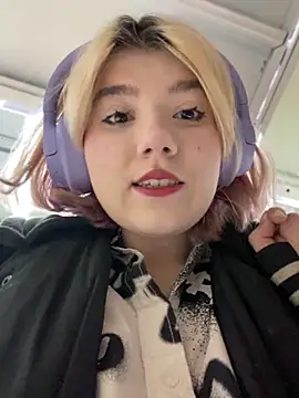 Baby  Naughty online show from 03-22-25, 02:25