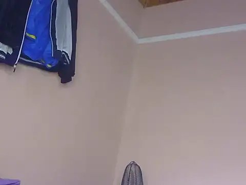 Snapshot of Ebony_sluty1 chatting on 11-17-25, 10:04 Ebony sluty1 online show from 11-17-25, 10:04