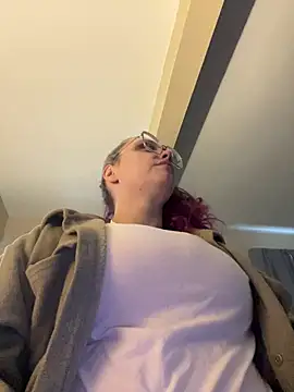 Lalalynn online show from 01-14-26, 04:12