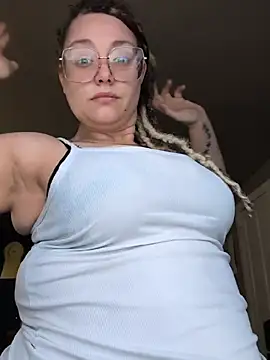 Lalalynn online show from 07-19-26, 02:10