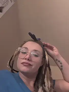 Lalalynn online show from 07-28-26, 03:54