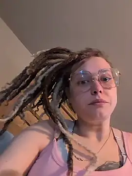 Lalalynn online show from 07-31-26, 05:45