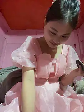 trieungoclnt online show from 02-20-26, 02:52