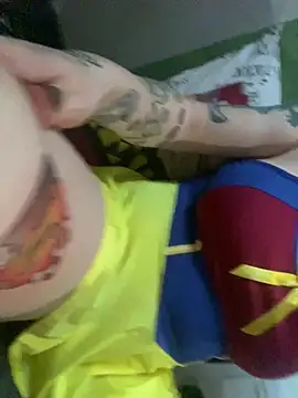 poussichienne online show from 01-23-25, 02:28