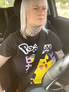 poussichienne online show from 09-13-25, 10:15