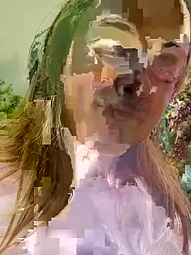 Snapshot of enjoy_my_beauty chatting on 02-26-25, 04:14 enjoy my beauty online show from 02-26-25, 04:14