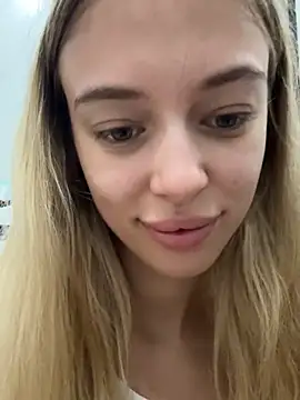 enjoy my beauty online show from 07-25-26, 06:11