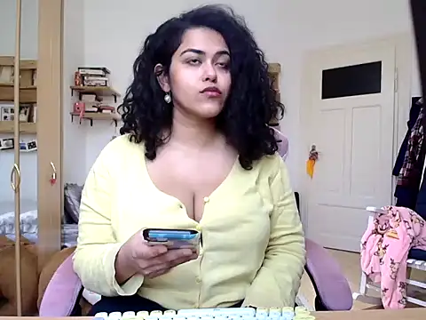 Curvydesifromgermany online show from 03-02-26, 10:44