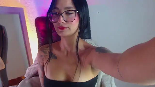 mariiana-diaz online show from 05-20-26, 07:31