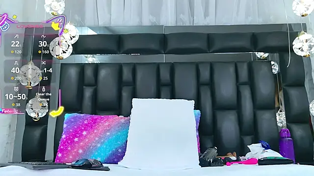 AuraRoss online show from 11-30-25, 07:07