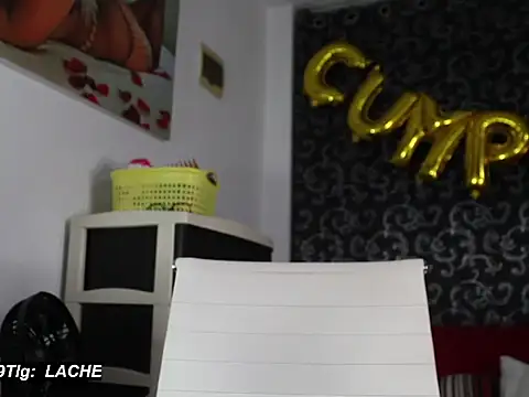 Snapshot of Cherrycandy6969 chatting on 08-06-26, 05:09 Cherrycandy6969 online show from 08-06-26, 05:09