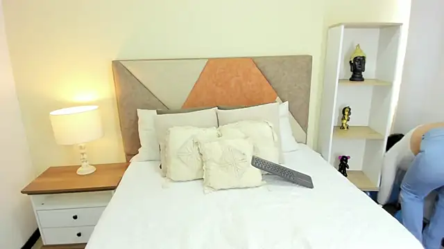 JennaCollins149 online show from 02-03-25, 05:14