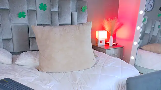 Ken-boy  online show from 03-18-25, 08:58