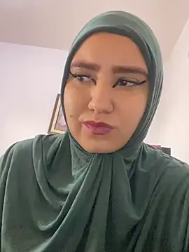 hannahayat online show from 12-17-24, 02:44