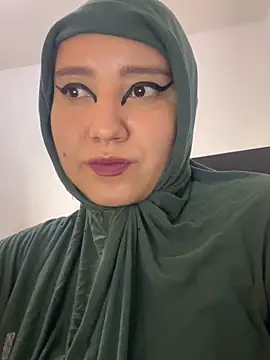 hannahayat online show from 11-20-25, 01:44