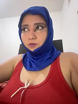 Snapshot of hannahayat chatting on 05-10-26, 04:12 hannahayat online show from 05-10-26, 04:12