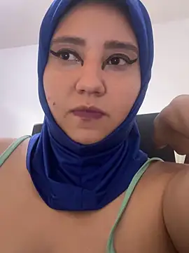 Snapshot of hannahayat chatting on 05-14-26, 03:19 hannahayat online show from 05-14-26, 03:19