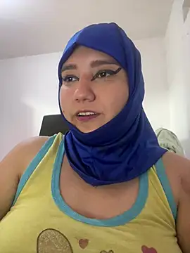 Snapshot of hannahayat chatting on 06-04-26, 02:56 hannahayat online show from 06-04-26, 02:56
