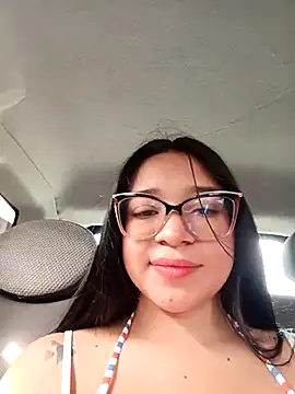 -VICKKY online show from 10-03-25, 01:52