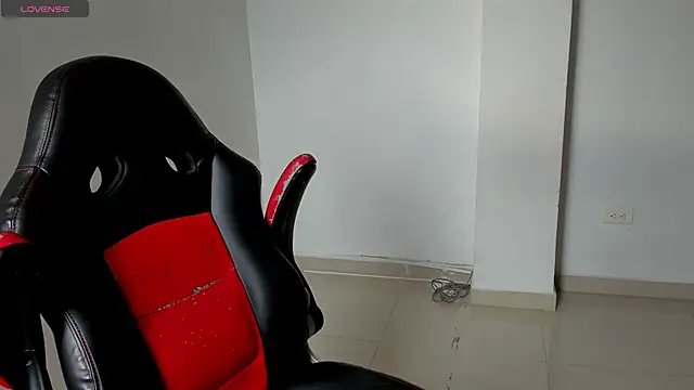 sofiaparker8 online show from 03-05-26, 09:55