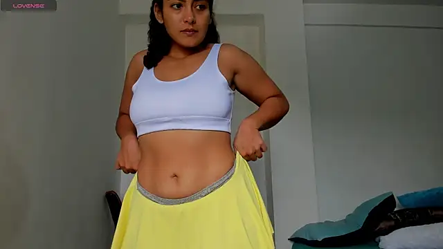 Snapshot of sofiaparker8 chatting on 07-15-26, 05:18 sofiaparker8 online show from 07-15-26, 05:18