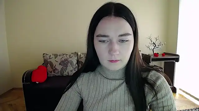 Pretty shy online show from 11-04-25, 09:41