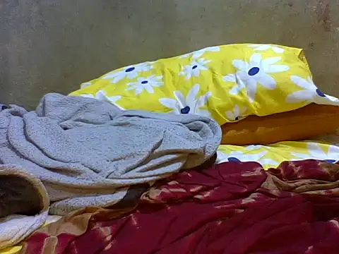 zoey10 online show from 11-02-25, 08:11