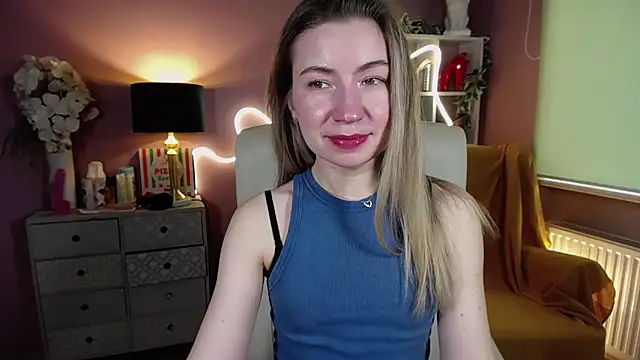 Snapshot of Mia_Tasty chatting on 02-11-25, 10:48 Mia Tasty online show from 02-11-25, 10:48