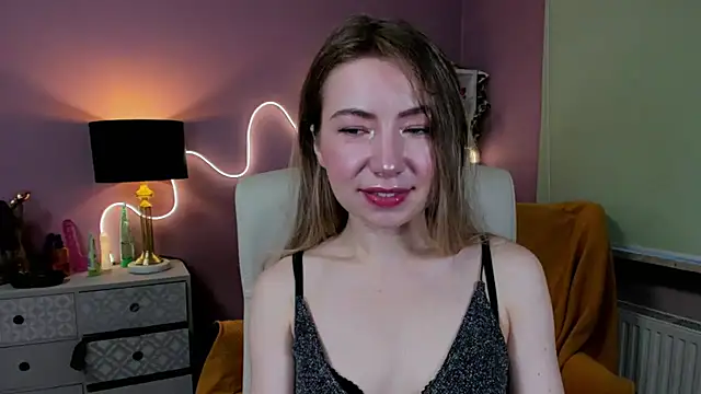 Mia Tasty online show from 10-24-25, 06:32