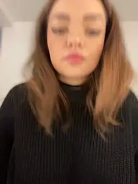 Snapshot of AnaWest chatting on 03-01-25, 06:03 AnaWest online show from 03-01-25, 06:03