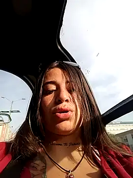 Snapshot of Alona_Evans chatting on 01-15-25, 12:25 Alona Evans online show from 01-15-25, 12:25