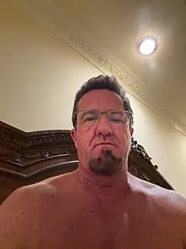 sluttydylan online show from 12-20-25, 05:36