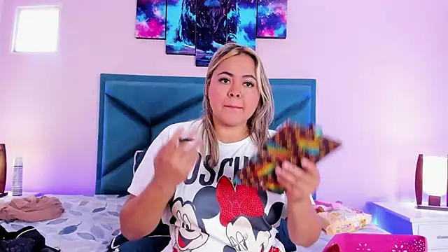 GraceJansenn online show from 01-17-25, 01:13