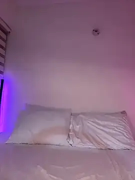 Cataleyasweet 19 online show from 10-29-25, 02:36