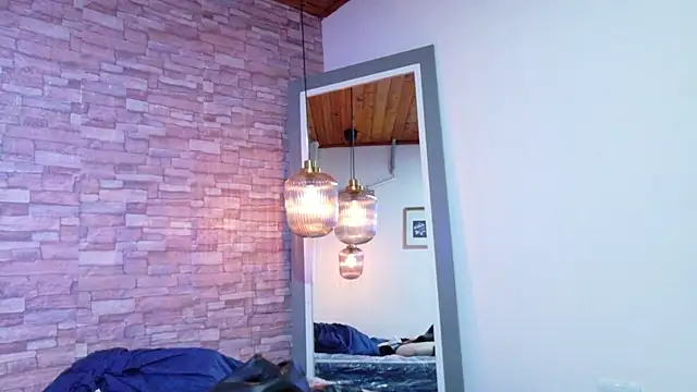 nextdoor fantasy1 online show from 04-22-26, 03:31