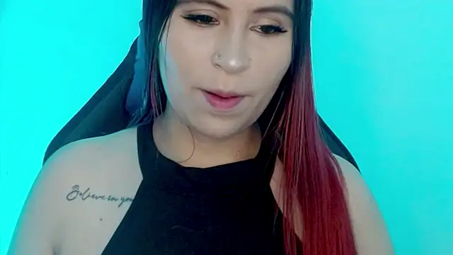 cata  gutierrez  online show from 03-25-26, 03:45