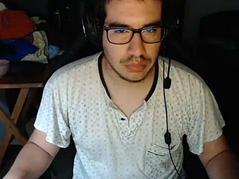 thealfawolf01 online show from 01-08-25, 12:26