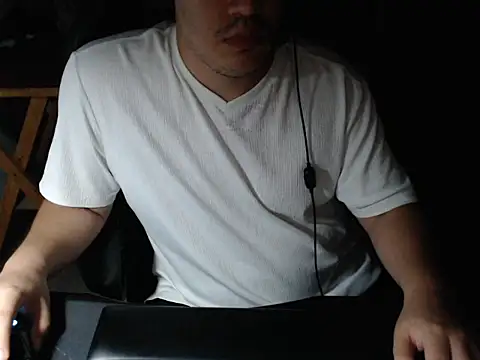 thealfawolf01 online show from 03-23-25, 02:37