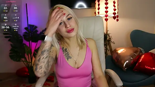 Crystal Barbie online show from 02-17-25, 10:14