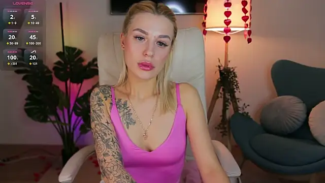 Crystal Barbie online show from 02-26-25, 01:53