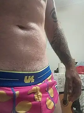 Shybutbig369 online show from 08-04-26, 05:43