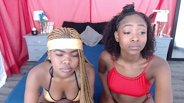 AdelynYasmin online show from 01-29-25, 12:24